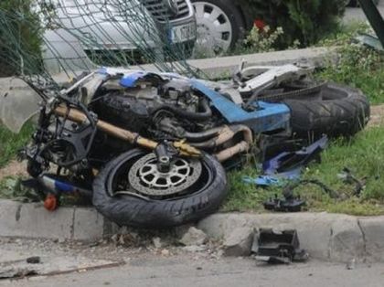 Фиат помете рокер на прелеза при бул. "Свобода"