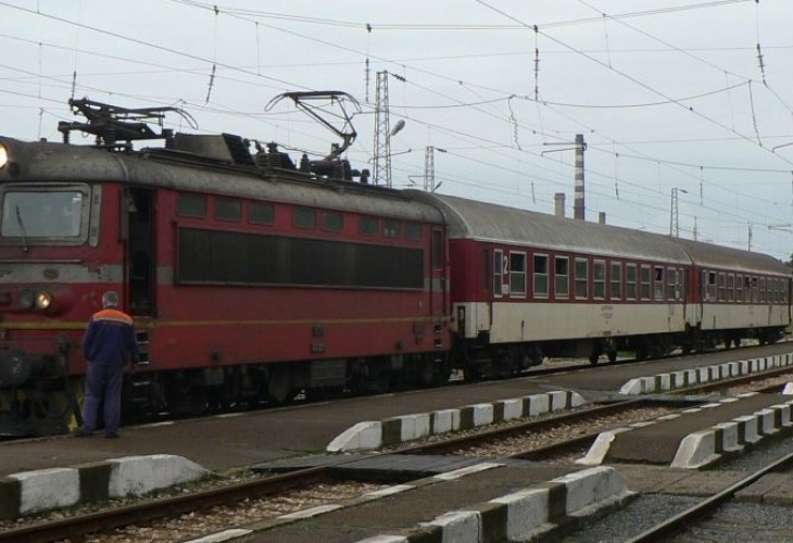 ЕС инвестира над 290 млн. евро в българския жп транспорт, скъсява се времето за път в отсечката Пловдив-Бургас с 40 минути