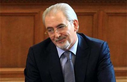 ДОСТ иска оставката на ЦИК