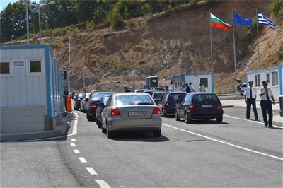 Автобуси тръгват през ГКПП „Маказа” тази пролет