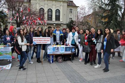 Над 150 ученици празнуваха Световния ден на водата на главната