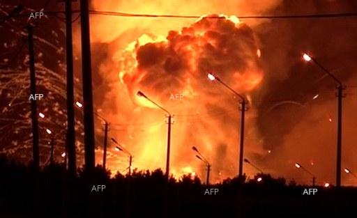 AFP: Пожар уби 41 души в столицата на Бангладеш