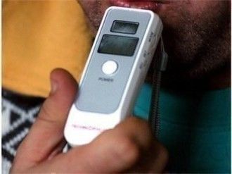 Хванаха зад волана много пиян 20-годишен водач на БМВ