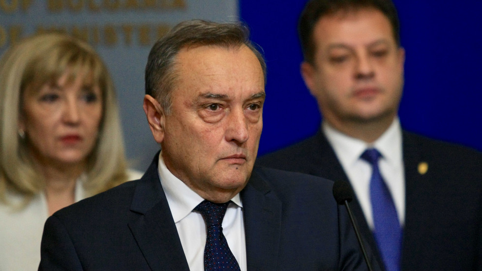 Шефът на АПИ подаде оставка!