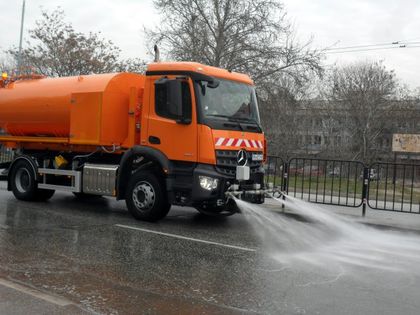 Ето кога и къде ще се мият улиците в Пловдив