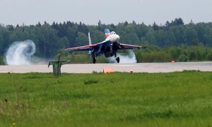 Руски изтребител от група за висш пилотаж се разби