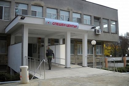 Мъж със счупен череп след жесток побой в Гроздьово, бере душа
