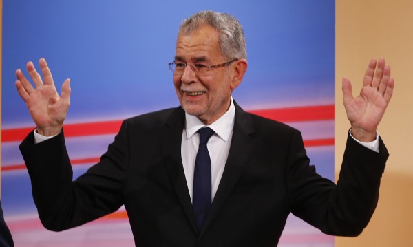 Ван дер Белен – дете на бежанци и убеден европеец