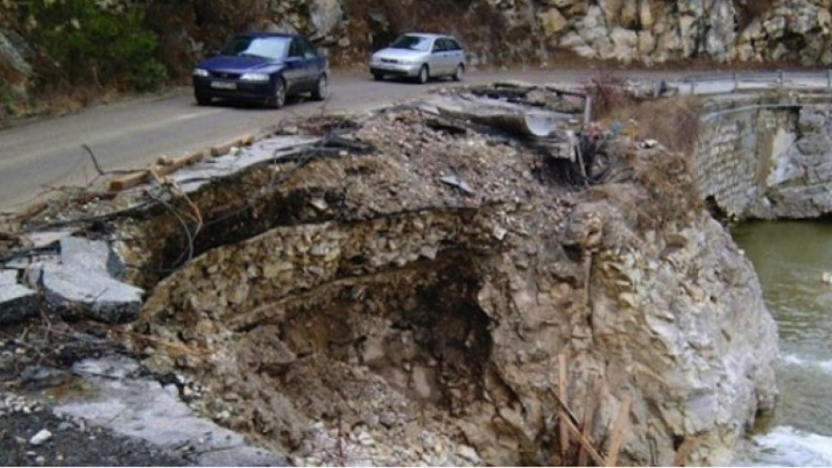 Пловдивски общини получиха 2 000 000 лева от МС за справяне с последици от бедствия