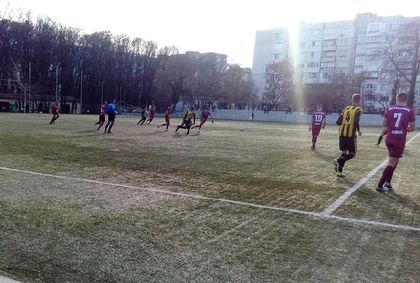 Ботев 2002 спаси шансовете си за полуфинал с два късни гола