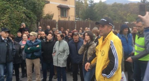 Разследване: Десетки българчета - отвлечени зад граница!
