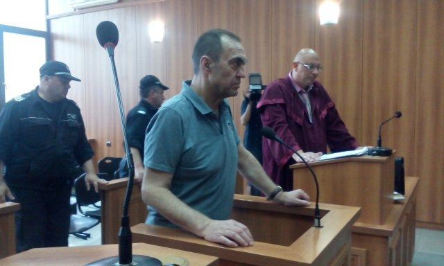 Изписаха Евстатиев от болницата, прокуратурата отказа да го освободи от ареста