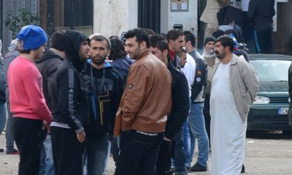 Австрия праща полицаи в Сърбия, вардят общата ни бразда