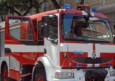 Пожарникари предотвратиха взрив на цистерна с газ в Сърница