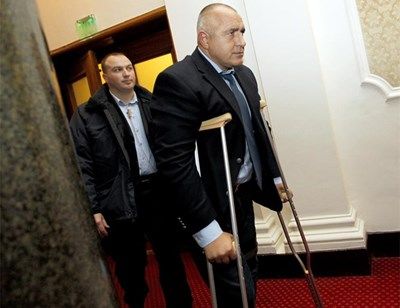 Борисов е добре, вече работи