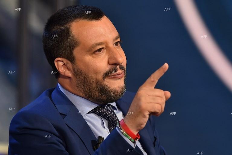 Independent: Европейските крайнодесни партии се обединяват в нов съюз преди изборите за ЕС