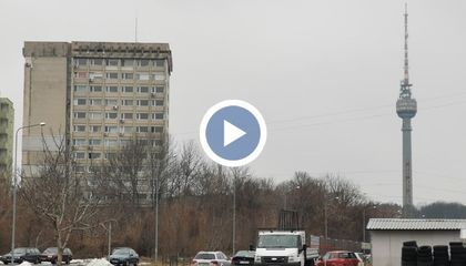 Обитателите на АОНСУ остават без ток