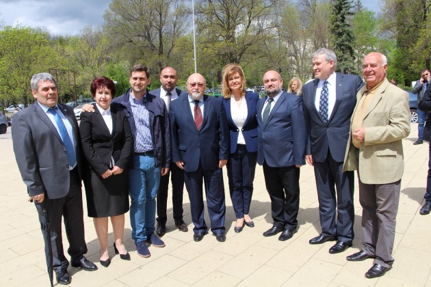Европейски избори 2019 г.: С водосвет за здраве и успех ГЕРБ - Перник откри предизборната си кампания в областта