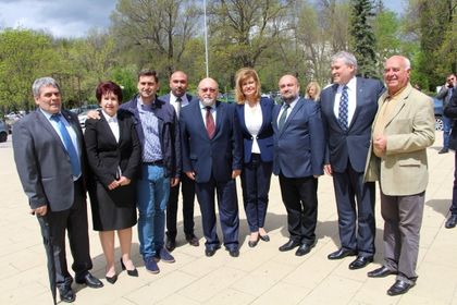Европейски избори 2019 г.: С водосвет за здраве и успех ГЕРБ - Перник откри предизборната си кампания в областта