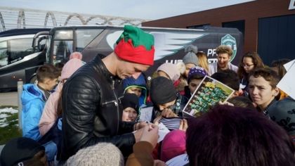 Лудогорец усети любовта на децата на коледно парти