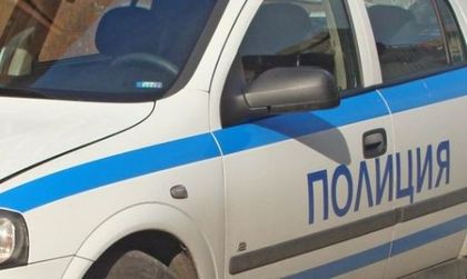 Задигнаха 11 000 лева от камион