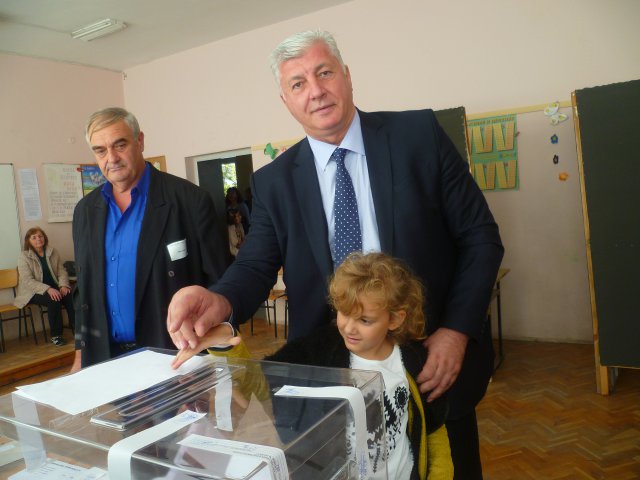 Здравко Димитров: Гласувах за промяна и нов
модел на управление