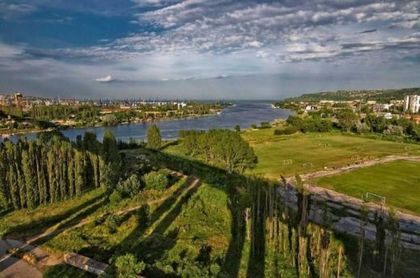 Млад мъж опита да се самоубие от Аспарухов мост, арестуваха го