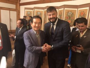 Парламентето Бареков ще “спасява света”