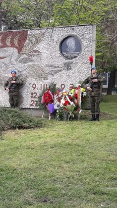 Пловдив: Тържествено беше отбелязан Международният ден на авиацията и космонавтиката пред барелефа на Юрий Гагарин в район „Северен“