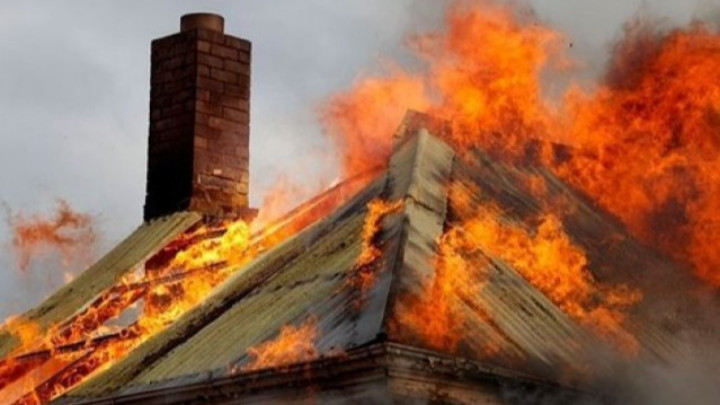 Момчиловци набира средства в помощ на три семейства, останали без дом заради пожар