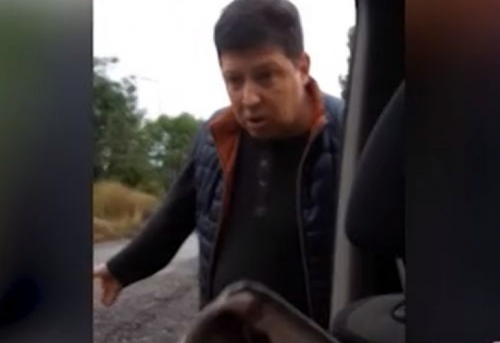 ВИДЕО: Бакшиш взе жена и трите й внучета от Летище София, после ги изхвърли брутално на черен път, но тя успя да заснеме грозната случка