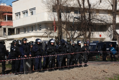 Първо в PlovdivGlas! Полицейска блокада пред Турското консулство в Пловдив!