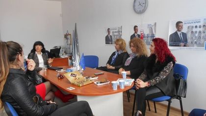 Евелина Апостолова: Постигнатото от ГЕРБ е видимо, продължаваме да надграждаме