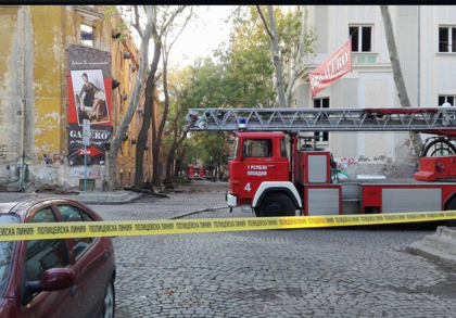 Участъкът от ул. „Иван Вазов“ остава затворен поне до 1-ви септември