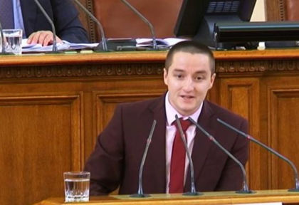 Младок от БСП беснее заради субсидиите