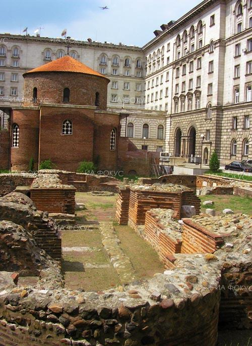 Белоградчишкият епископ Поликарп ще оглави Преждеосвещена света Литургия в софийския храм „Св. Вмчк Георги“ - Ротондата на 19 април
