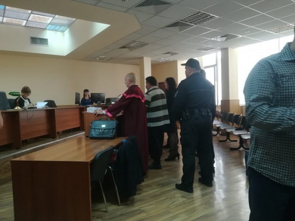 Пловдив: По-лека мярка за неотклонение поиска от съда кипърецът, който прегази с пикапа си циганин, влязъл да краде в нивата му край село Болярино