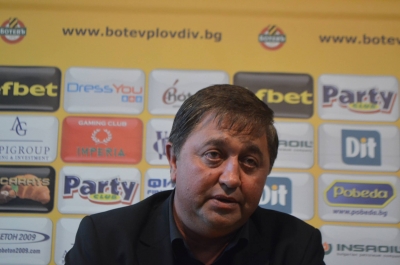 Ангел Палийски се разплака! Самуилов и Чандъров: Ботев ще има стадион! (ВИДЕО)
