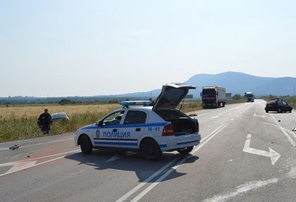 Охранителят с БМВ, убил мъж при автомеле, карал с близо 200 км/ч (СНИМКИ 18+)