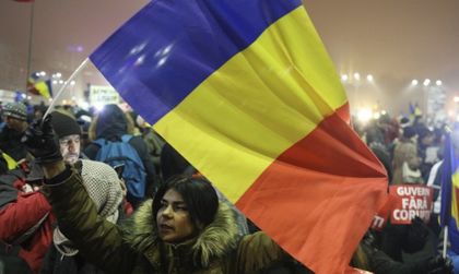 Хиляди румънци пак на протест срещу правителството
