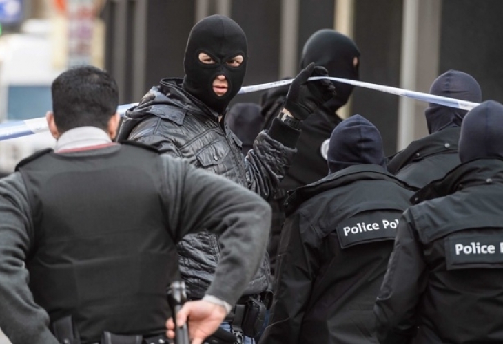 Полиция блокира столичния квартал 