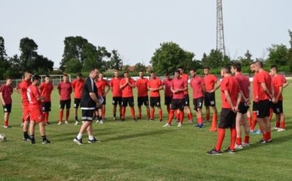 Локомотив с първа тренировка след завръщането в елита