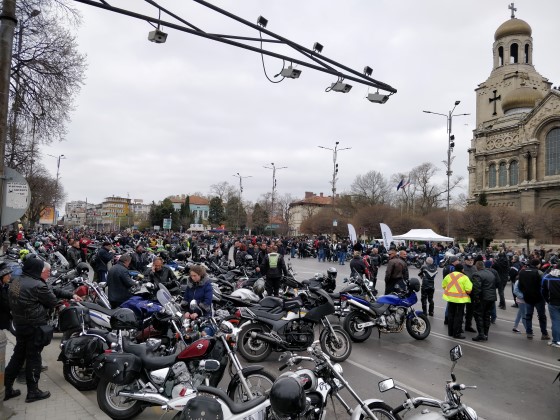 Варна: Стотици се събраха в града за официалното откриване на активния мотосезон