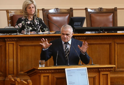 Министър със зловещ сценарий за това какъв атентат може да се случи в България