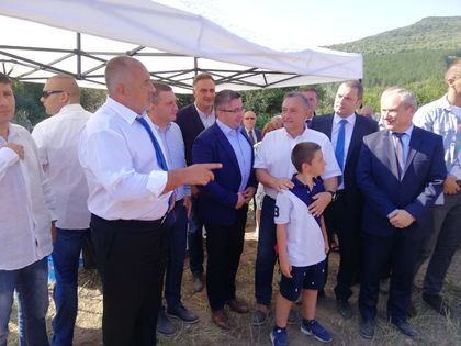 Борисов за АМ 