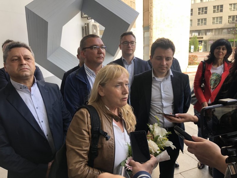 Европейски избори 2019: Елена Йончева, БСП: Българските села обезлюдяват, защото европейските субсидии не стигат до хората