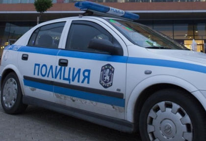 Турски ТИР тръгна да завива, но направи голяма беля в София