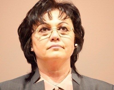 Нинова за програмата на ГЕРБ и патриотите: Тежък подарък за семействата в навечерието на празниците