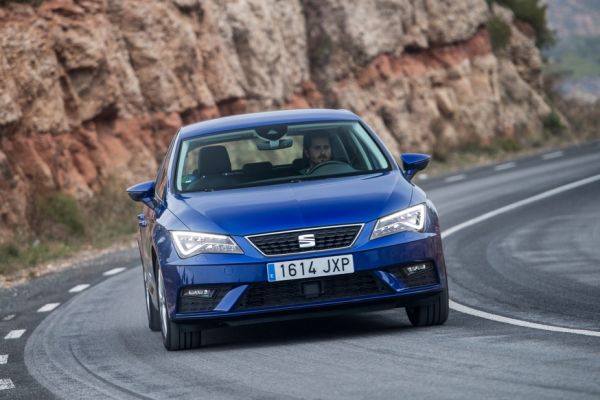 Напук на модата – новият Seat Leon става седан Тази версия на модела ще се появи около година след хечбека и комбито