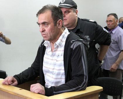 6 години затвор за Иван Евстатиев СНИМКИ